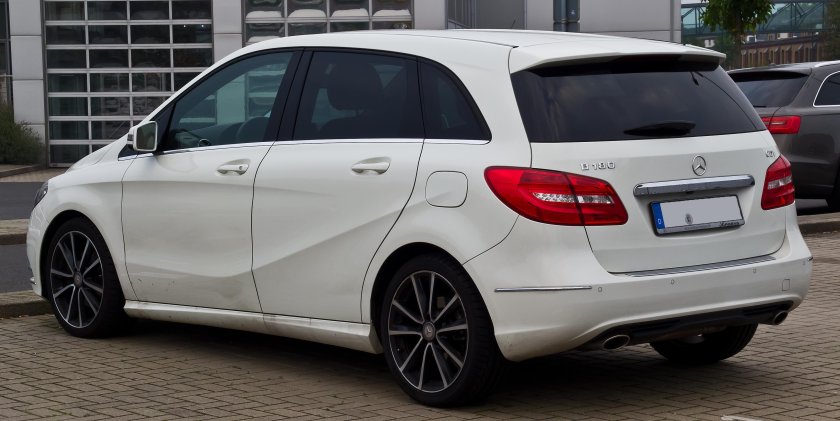 Мерседес b180 w246