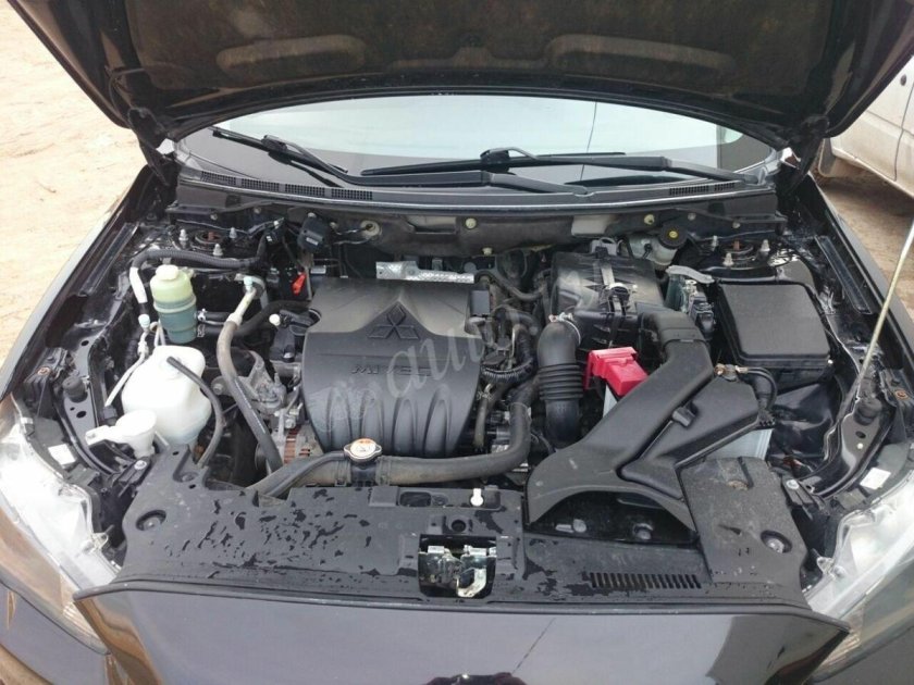 Митсубиси Лансер 10 под капотом