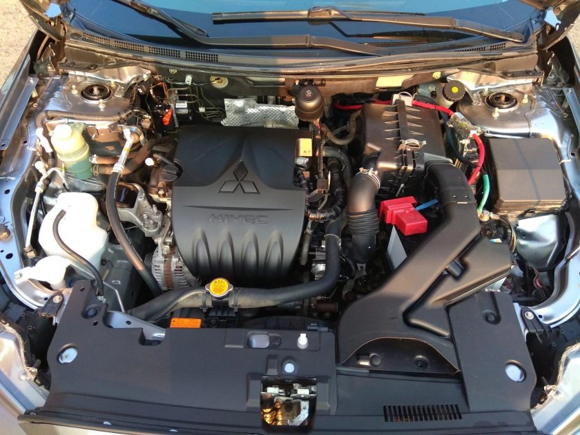 Mitsubishi Lancer 10 1.6