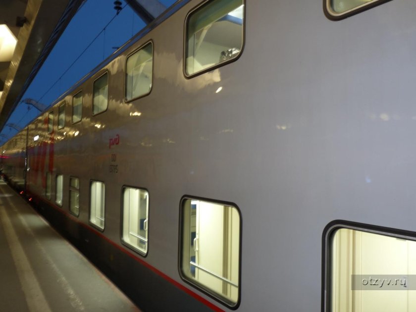 Двухэтажный поезд Санкт-Петербург Москва Бетанкур