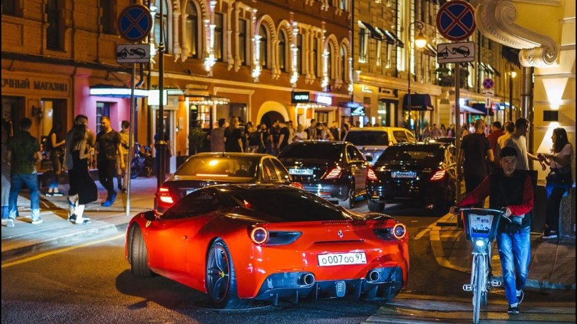 Патриаршие пруды мажоры