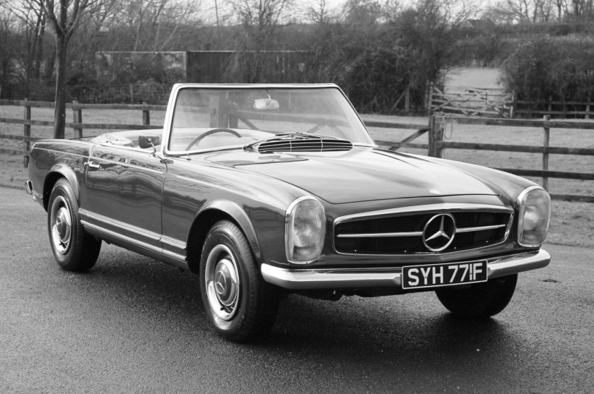 Мерседес 230 SL