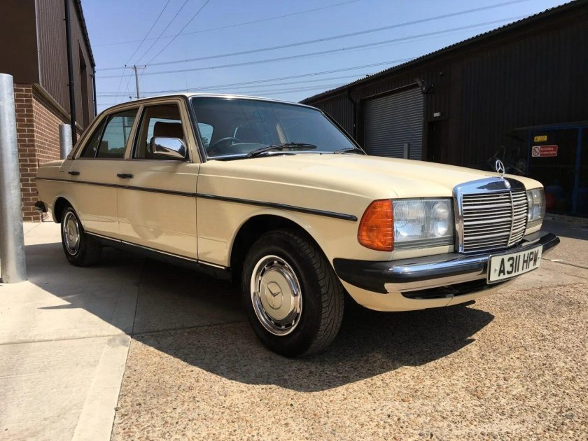 Мерседес е230