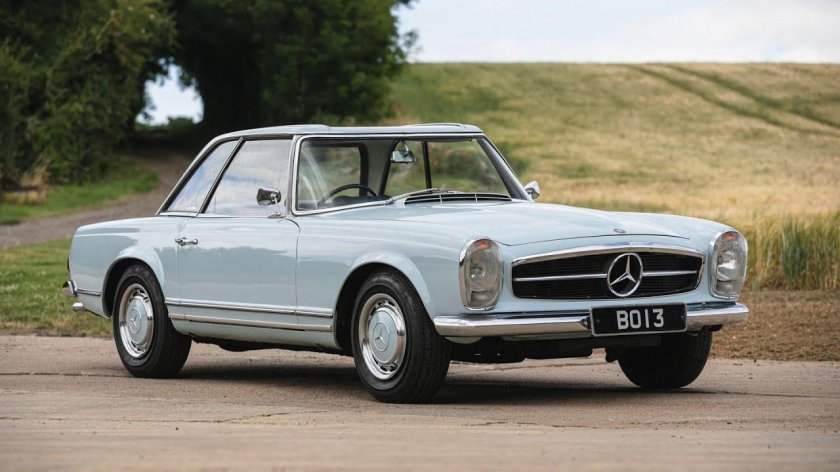 Mercedes-Benz 230 SL w113