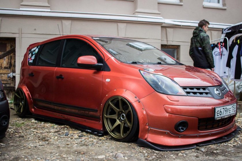 Ниссан ноте стенс